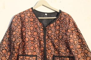 แจ็กเก็ต Kantha แฮนด์เมดสไตล์อินเดียสำหรับผู้หญิงแจ็คเก็ตใส่กลับด้านได้ - Product Image 4