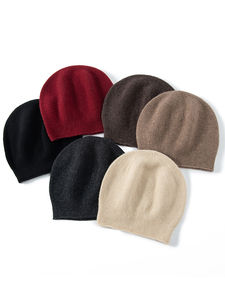 Bonnet unisexe en cachemire pur et laine mérinos 100% tricoté, bonnet d'hiver, bonnet en forme de crâne dans un coffret cadeau - Product Image 2