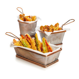 Mini cestino quadrato per snack in rete di bronzo con manico per uso in cucina - Product Image 2