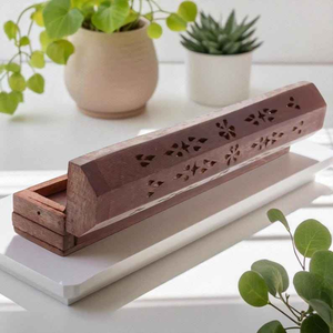 Porta Incienso de Madera Hecho a Mano en India, Sostenible y de Alta Calidad |   Quemador de Incienso de Madera Maciza Duradero para el Hogar Religioso - Product Image 1