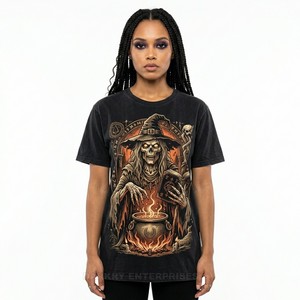 Camiseta gráfica de guerrera zombi para mujer, diseño de luchadora vikinga con esqueleto, camiseta gótica personalizada de caballera verde oliva para mujer, proveedor líder - Product Image 2