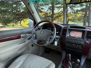 Lexus GX 470 d'occasion, titre propre, 2008 - Product Image 2