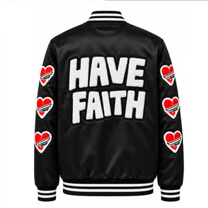 Veste universitaire Have Faith pour homme, noire et blanche, avec patch cœur brodé, style streetwear, coupe classique, col rabattu, pour l'automne - Product Image 3