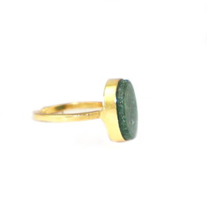 Anillo de Aventurina con Diseño Real, Forma Ovalada, Chapado en Oro de 22K, Talla Única, Joyería para Mujeres y Niñas, Venta al Por Mayor - Product Image 2