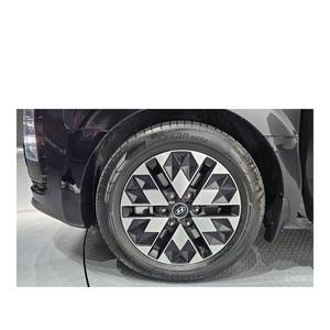 Hyundai Staria Lounge de 7 Plazas, Modelo Octubre 2023, 20,123 km, Diésel, Caja de Cambios Automática, Asientos de Cuero, Cámara Trasera, Volante a la Izquierda - Product Image 5