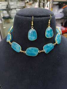 Indian Brass Gold Plated Ethnic <b>Necklace</b> Set with Pearl and Zircon <b>Matching</b> Earrings for Women's Wedding Party - Product Image 6