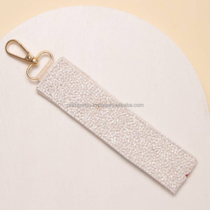 Custom Handmade Beaded Embroidered Eco-Friendly Durable Fashion Baby Girls Headband Accessories Seed Beads Bag Charm Wholesale - Product Image 5