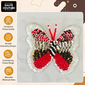 Apliques Hechos a Mano en India con Lentejuelas y Cuentas para Accesorios de Ropa de Mujer - Mariposa sobre Red al Precio Más Bajo - Product Image 2
