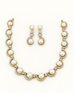 Parure Collier et Boucles d'Oreilles Pendantes en Plaqué Or Antique avec Perles d'Imitation Diamant Américain et Arche Courbe Pavée pour Femme - Product Image 1