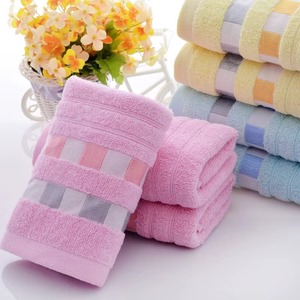 Toallas de Mano al por Mayor, de Algodón Premium, Alta Densidad, Suaves, Absorbentes, de Secado Rápido, para Baño, OEM, Personalizadas, Suministro al por Mayor, Diseño a Cuadros Rosa - Product Image 1
