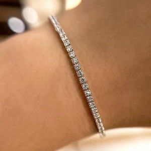 Pulsera de Tenis con Diseño Moderno, Plata de Ley 925, Baño de Oro Blanco, Moissanita Tallada Brillante, 220 mm, para Mujer - Product Image 2