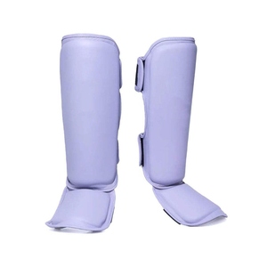 Protège-tibias de boxe Muay Thai sur mesure en cuir PU respirant avec fermeture auto-agrippante – Prix de gros AI-SG-051 - Product Image 1