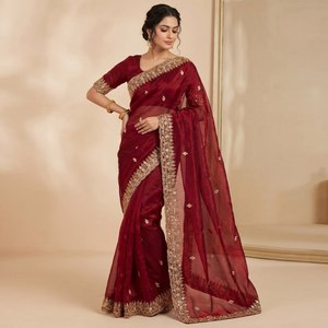Sari de Seda Pura de Lujo con Bordado de Cuentas Doradas y Borde Calado, Blusa de Diseñador Elástica para Fiestas y Ocasiones de Verano - Product Image 2