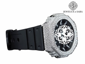 Reloj de Diamantes de Acero Inoxidable Plateado de Alta Demanda con Detalles de Cristal y Correa Metálica Duradera, Disponible para Exportación - Product Image 2