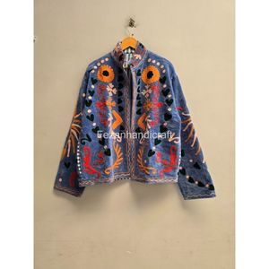 เสื้อแจ็คเก็ตผ้ากำมะหยี่สำหรับผู้หญิง ลายปักดอกไม้ คอจีน แขนยาว สำหรับฤดูใบไม้ผลิ - Product Image 3
