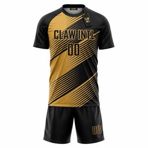 ชุดฟุตบอล Claw Intl สีดำทอง พิมพ์ลายแบบ Sublimated ระบายเหงื่อได้ดี สำหรับทุกเพศทุกวัย ทรงปกติ ผลิตจากโพลีเอสเตอร์ 100% ป้องกันรังสียูวี - Product Image 1
