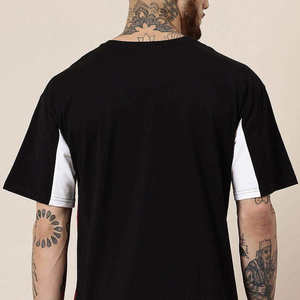 Camiseta extragrande premium con caída suave y tela transpirable, diseñada para looks modernos y un estilo diario sin esfuerzo. - Product Image 5