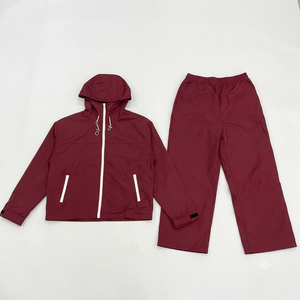 Ensemble de survêtement coupe-vent 2 pièces personnalisé avec logo, veste à col montant et pantalon ample, vêtements de sport brodés, vente en gros OEM - Product Image 1