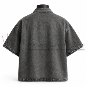 Camisa de mezclilla negra de manga corta con cremallera completa y gráfico de diamantes de imitación para hombre, estilo streetwear, fabricante OEM de marca privada - Product Image 2