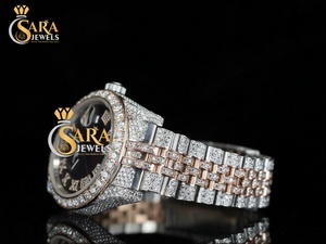 Montre en acier inoxydable de qualité supérieure avec diamants naturels, clarté VVS, cadran blanc, montres analogiques à quartz en vente en provenance d'Inde - Product Image 2