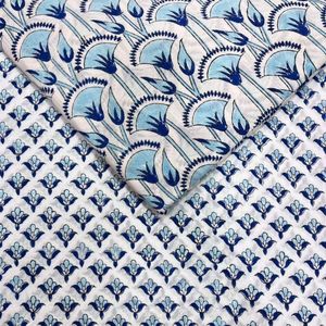 Tela de Algodón Cambray Estampada a Bloques 60x60, Tela de Algodón con Estampado Tradicional Jaipuri - Product Image 1
