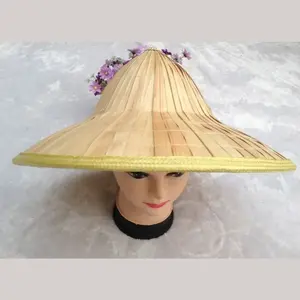 Sombrero cónico natural de ratán hecho a mano GREEN ART al por mayor para adultos del mejor proveedor de Vietnam - Product Image 1