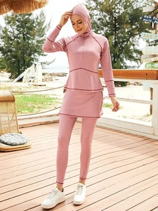 Conjunto Deportivo de Alta Calidad para Mujer, Tallas Grandes, con Cierre, Diseño con Bolsillos, Ropa Deportiva Musulmana, Secado Rápido, Protección UPF30 - Product Image 2