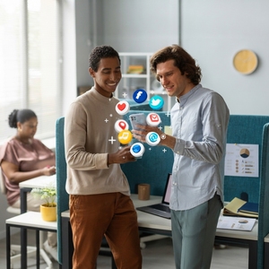 Services d'experts en marketing sur les réseaux sociaux UNIVENTURE, systèmes communautaires et structures virales à fort impact pour la croissance - Product Image 4