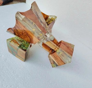 ที่วางธูปไม้และเรซิ่นอีพ็อกซี่ Sapphire Serenity Artisan งานฝีมือระดับพรีเมียมสำหรับพิธีกรรมทางจิตวิญญาณ - Product Image 6