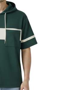 Camiseta con Capucha de Manga Corta Verde Oscuro Personalizada para Hombre con Bolsillo de Contraste, Estilo Casual Urbano, Top Pullover, Venta al por Mayor OEM - Product Image 4