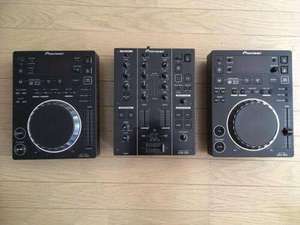 เครื่องเล่นดีเจดิจิตอล CDJ 350 พร้อมมิกเซอร์ ชุดอุปกรณ์ดีเจมืออาชีพสำหรับการแสดงในคลับ - Product Image 1