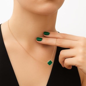 Collier en or 14 carats avec émeraude taille octogonale, serti clos, pierre de naissance de mai, bijoux de luxe, pendentif élégant pour femme - Product Image 3