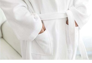 Peignoir en coton doux et absorbant pour salle de bain, spa, hôtel, complexe hôtelier, sauna – Disponible à la vente en gros - Product Image 4