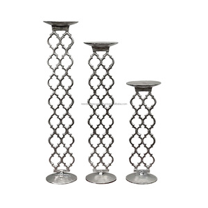 Juego de 3 Portavelas Marroquíes Premium • Centro de Mesa con Diseño de Rejilla Arabescada Abierta - Product Image 1
