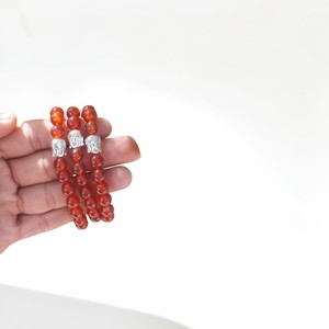 Bracelet en perles d'agate rouge avec têtes de Bouddha plaquées argent, bijoux religieux unisexes, cadeau - Product Image 4