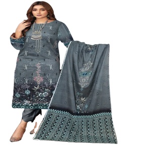 ชุด Punjabi สำหรับผู้หญิงบนสนามหญ้าด้วยแฟชั่น AF ชุดอินเดียปากีสถานและชุดอินเดีย - Product Image 1