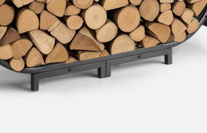 Support à bois de chauffage incurvé avec couvercle ou porte-bûches en métal avec protection contre les intempéries, support de rangement pour bois de chauffage en métal noir avec couvercle imperméable - Product Image 3
