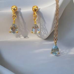 Collier en argent sterling S925 avec aigue-marine naturelle, pendentif et boucles d'oreilles de la série pierres naturelles, ensemble de bijoux classiques et simples en pierres précieuses - Product Image 1