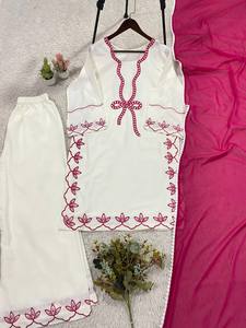 Conjunto de Kurta y Palazzo Negro Bordado para Mujer con Dupatta Rosa |   Elegante Traje Étnico para Fiesta - Product Image 3