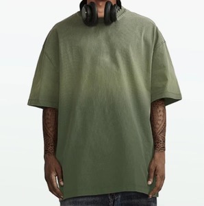 เสื้อยืดคอกลมแขนสั้นทรงโอเวอร์ไซส์สีกากีสำหรับผู้ชาย ผ้าฝ้ายเจอร์ซีย์ 100% ดีไซน์ถักแบบเรียบง่าย สีพื้น สวมใส่สบาย - Product Image 6