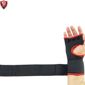 ถุงมือชกมวยแบบครึ่งนิ้ว OEM แบบกำหนดเองสำหรับมืออาชีพ  ถุงมือชกคิกบ็อกซิ่งบุเจลสำหรับผู้ใหญ่ กันน้ำ ป้องกันรังสียูวี สำหรับกิจกรรมกลางแจ้ง - Product Image 4