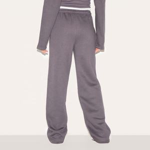 Sudadera recortada de estilo de Invierno para mujer, conjunto de pantalones de chándal de pierna recta, chándal de patrón sólido de tendencia de algodón 100% con cremallera - Product Image 3