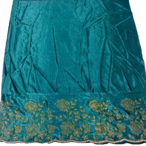 Tissu satiné tissé éco-responsable Somali Bridal Dirac Gougra pour robes de mariée et literie - Product Image 1