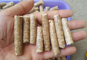 Pellets de Madera de Pino de Biomasa Industrial para Producción de Vapor a Alta Temperatura, Equipos Agrícolas y Calefacción Residencial Moderna - Product Image 4