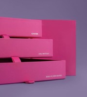 Coffret de boîtes rigides roses haut de gamme en carton avec logo estampé à chaud personnalisable 2 mm avec ruban