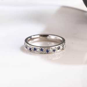 Bague Éternité Ronde en Saphir Bleu et Moissanite Blanche, en Argent 925, Cadeau de Mariage pour Amoureux, Breloques - Product Image 1