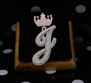Pendentif Lettre J Dvars en Or Rose Diamanté, Couronne en Argent Sterling 925, Sertissage Griffe Moissanite, Micro-Incrustation, Breloque Thème Luxe - Product Image 6