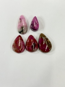 Lote de 15 Piezas de Cabujones de Tulita Rosa Natural en Forma de Pera, 30g, Proveedor Mayorista de Gemas a Granel para Compradores de China - Product Image 1