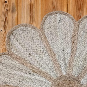 Handmade Natural Jute Floral Area Rug Bohemian Style Flat Weave Novelty Shape Living Room Decor - Product Image 5