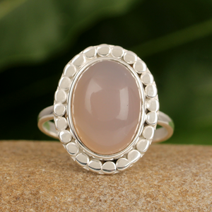Hermoso Anillo Bohemio de Plata de Ley 925 con Gema de Calcedonia Rosa Ovalada de 10x14mm para Fiesta, Aniversario, Joyería Artesanal, Regalo - Product Image 1